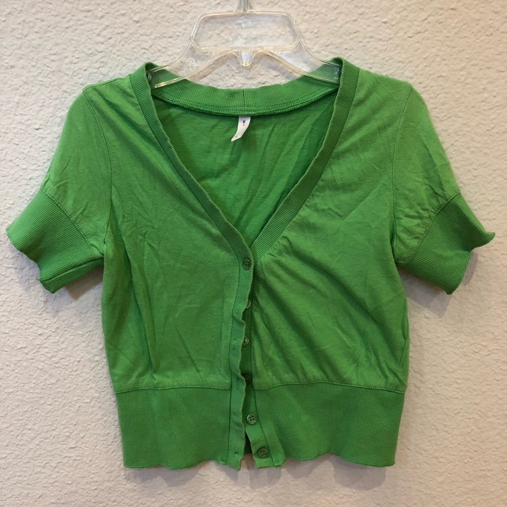 Green Short-Sleeved Cardigan